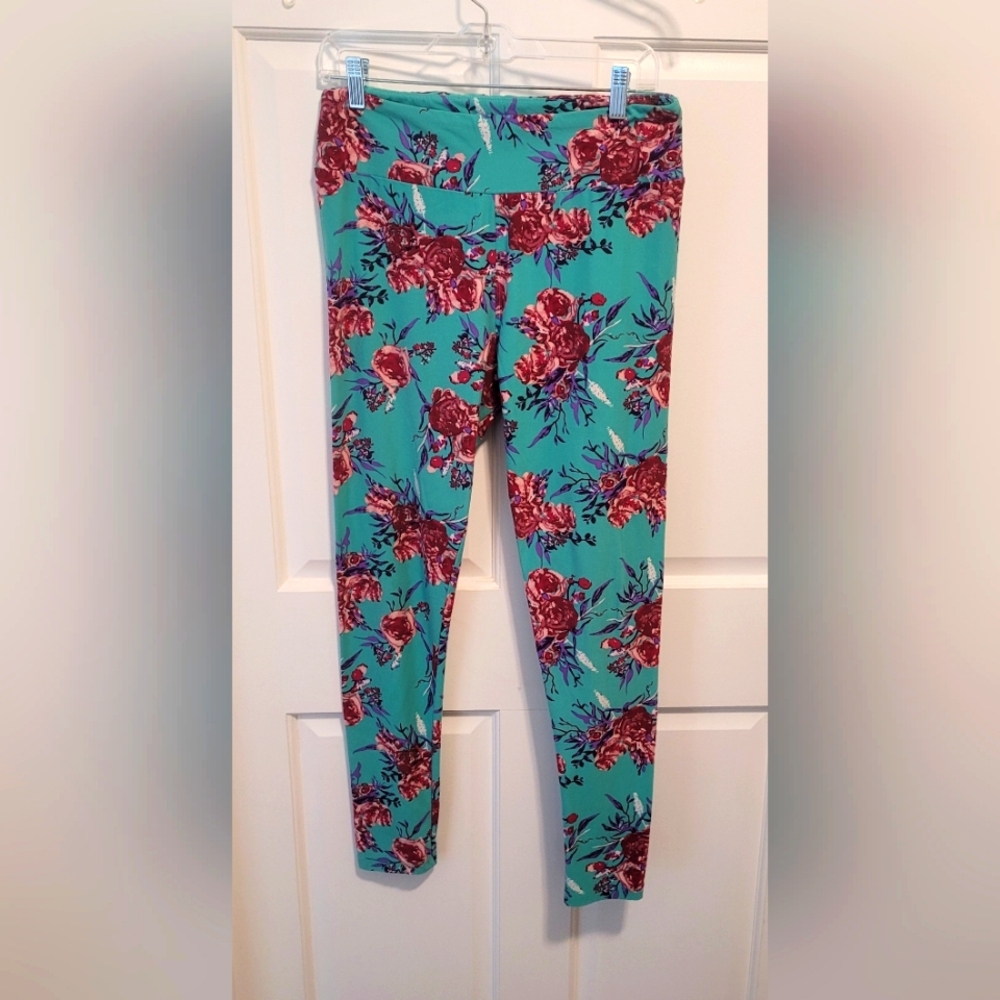 Floral Print Lularoe Leggings in Teal and Pink Tall & Curvy